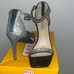 ROUGE RHINESTONE HEELS Ws9